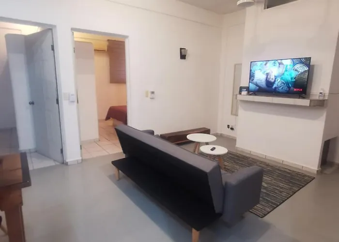 2 Bedroom With A/c Wi-fi Location! * Zihuatanejo