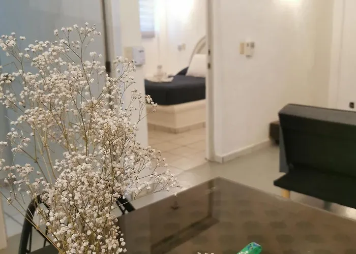 2 Bedroom With A/c Wi-fi Location! Zihuatanejo